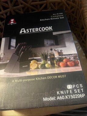 New Astercook 15PSC Knife Set NWB